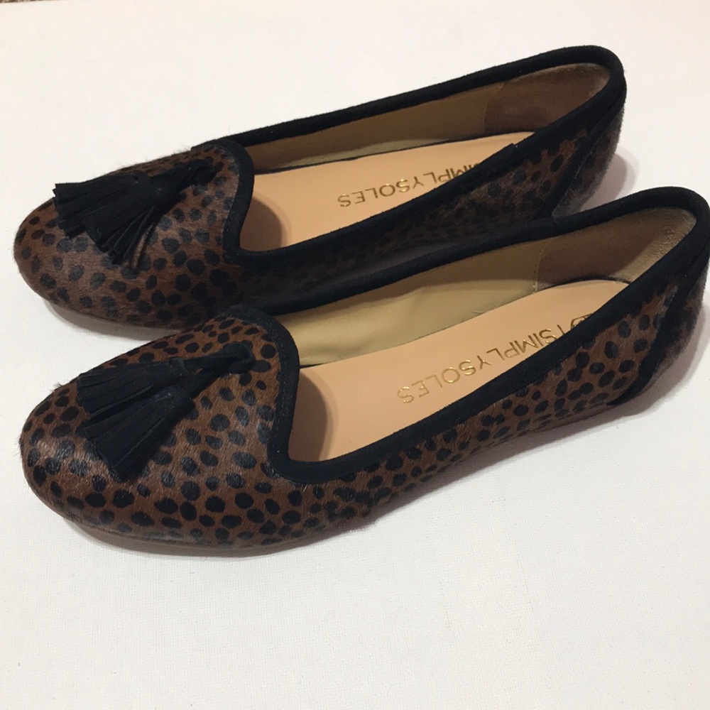 SIMPLY SOLES Animal Print Calf Hair Tassel Flats 7